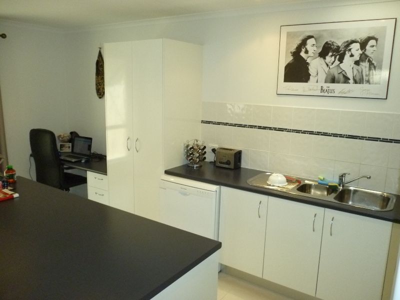 2/34  Cooinda Crescent, MAROOCHYDORE, QLD 4558
