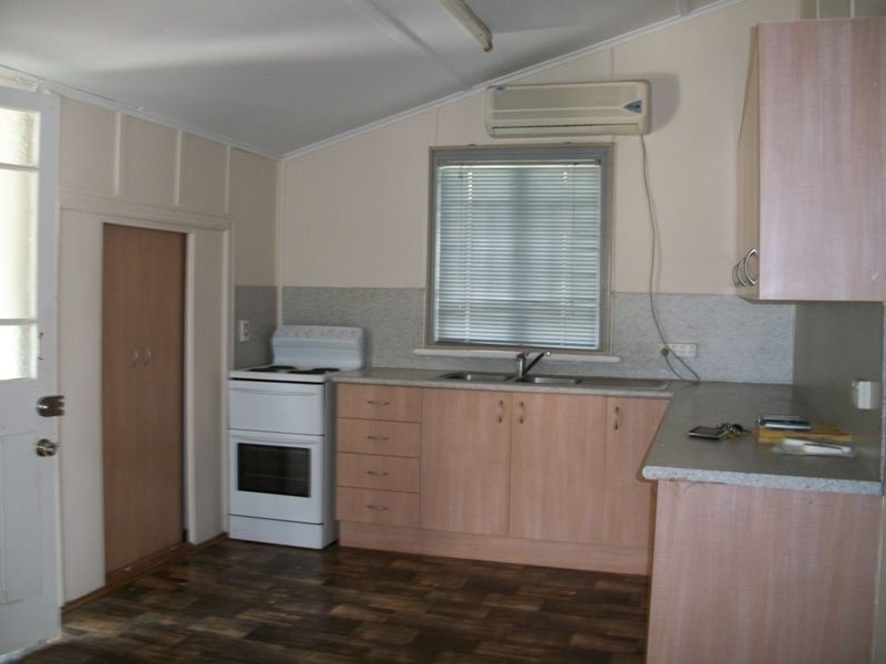25a Margaret Street, ALLENSTOWN, QLD 4700