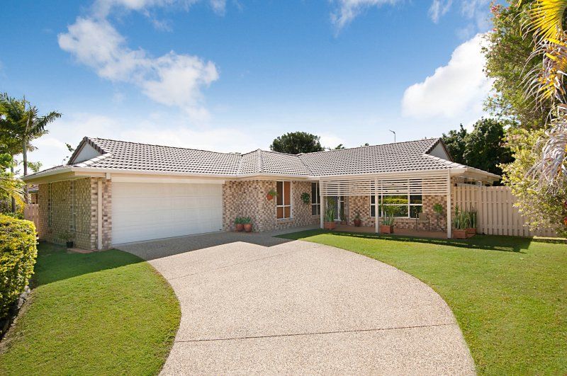4 Wardley Drive, PARKWOOD QLD 4214