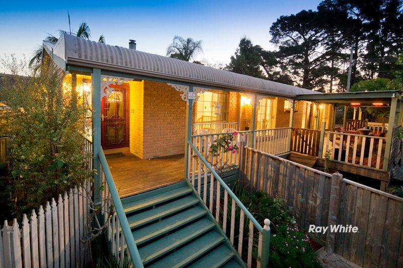 2 Eric Court, LANGWARRIN, VIC 3910