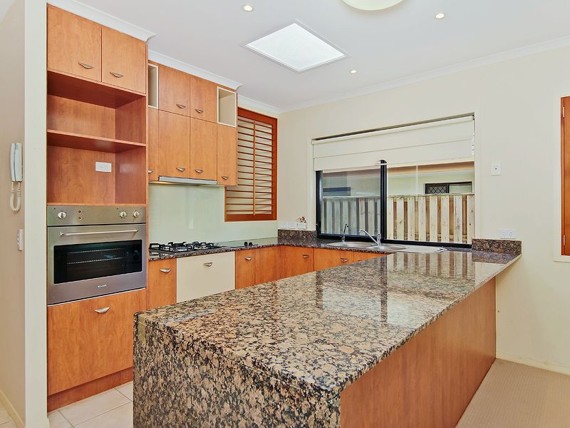 93/136 Palm Meadows Drive, CARRARA, QLD 4211
