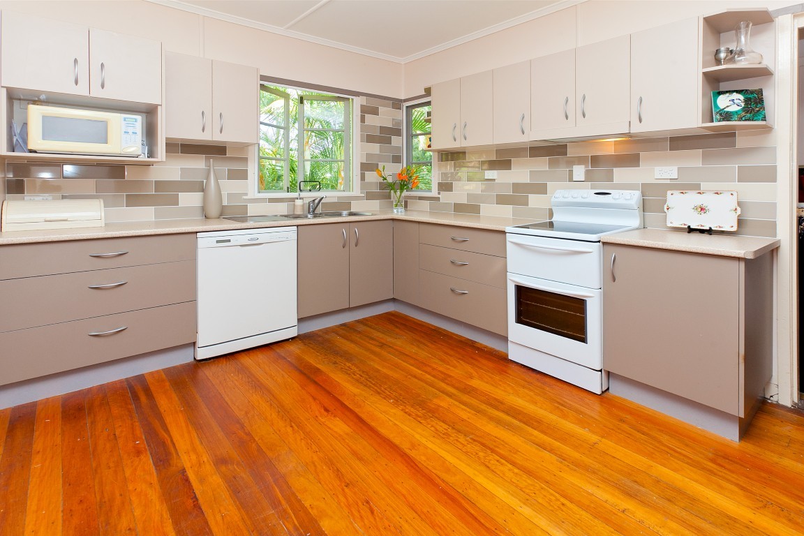 42 Floral Street, MOUNT GRAVATT EAST, QLD 4122
