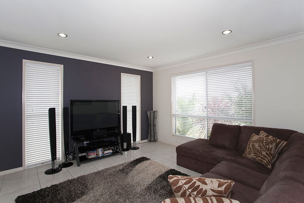 5 Ashford Drive, WYREEMA, QLD 4352