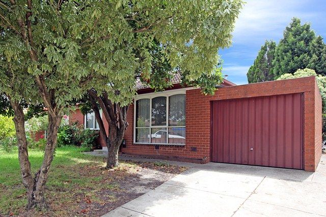 2/124  Hickford Street, RESERVOIR, VIC 3073