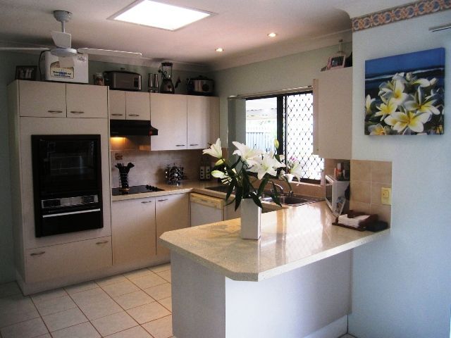 32 Kookaburra Crescent, BOKARINA, QLD 4575