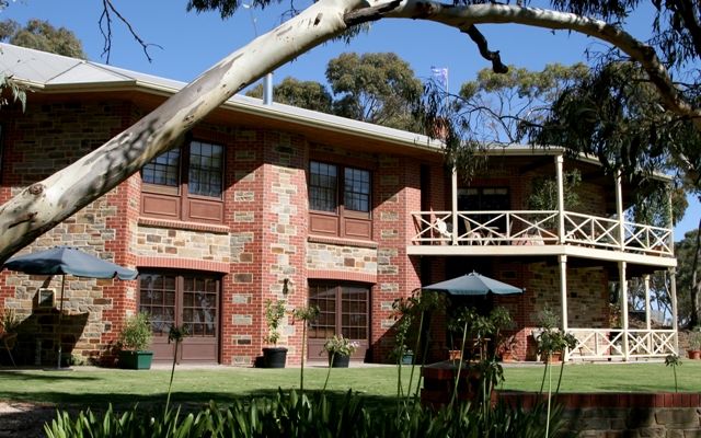 15 Vanga Avenue, CLARE, SA 5453
