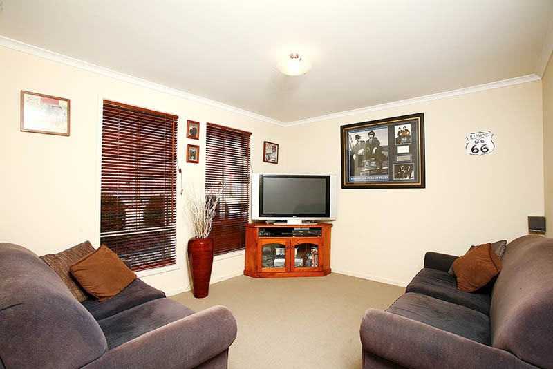 12 Bruno Drive, BLAKEVIEW, SA 5114