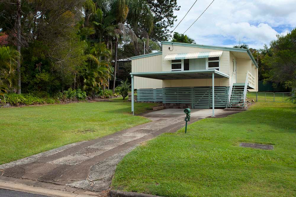 71 Wemvern Street, UPPER MOUNT GRAVATT, QLD 4122