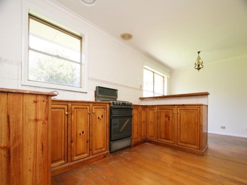 6 Bursaria Crescent, FRANKSTON NORTH, VIC 3200