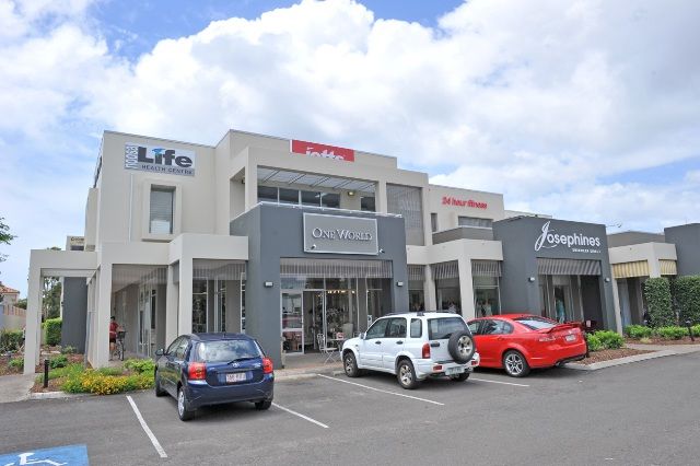 Shop 2/5 Gibson Road, NOOSAVILLE, QLD 4566