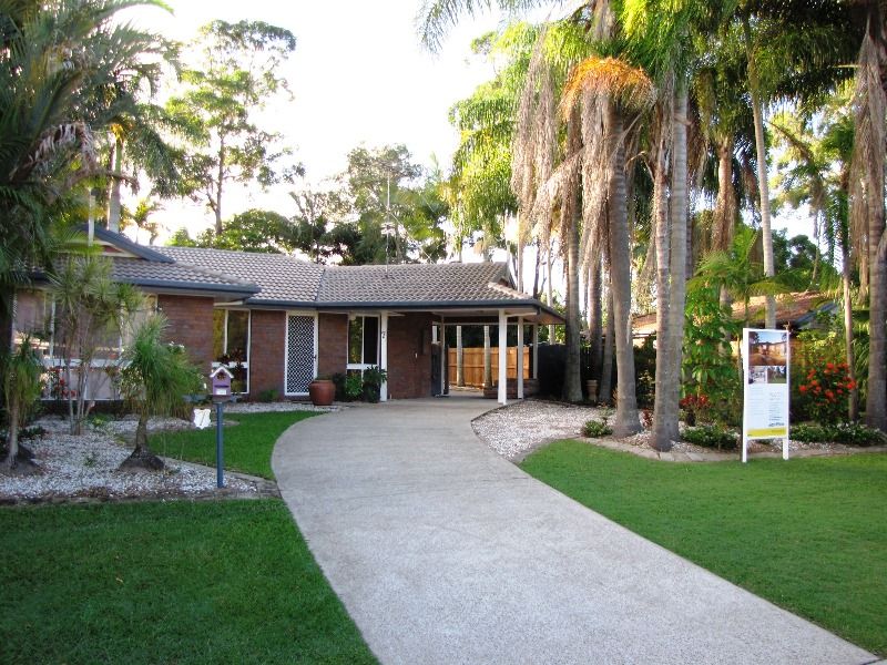 7 Crestmont Drive, BUDERIM QLD 4556