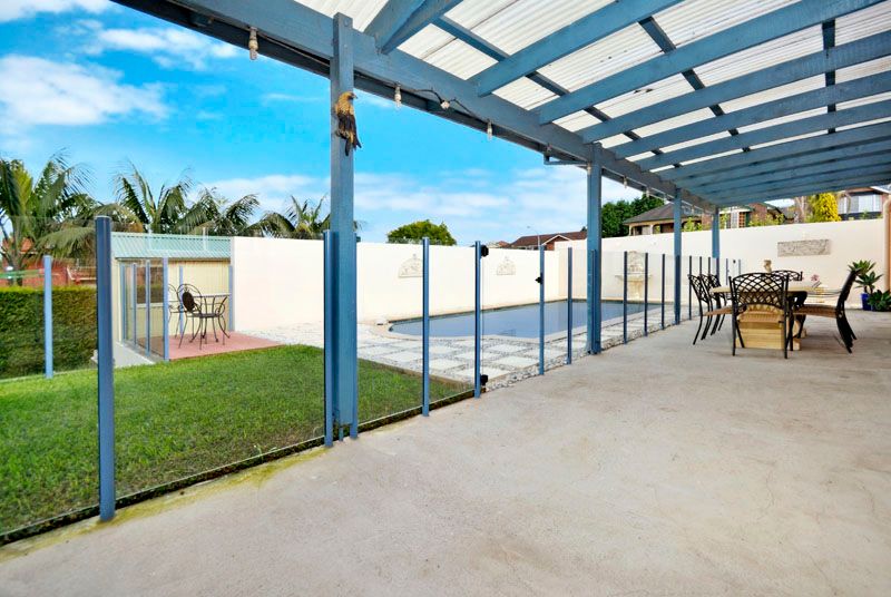 1 Satinwood Close, ALFORDS POINT, NSW 2234