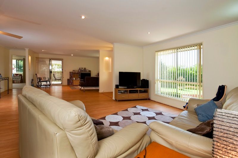 2 Hudson Place, BLI BLI, QLD 4560