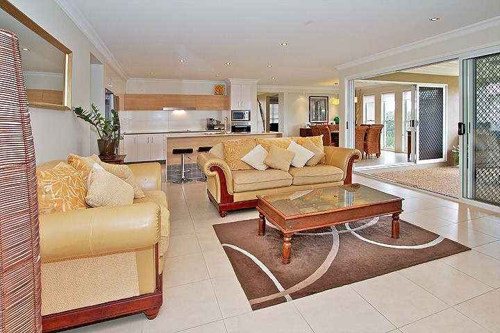 20 Fallon Drive, MIDDLE RIDGE, QLD 4350