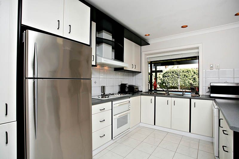 6 Roberts Crescent, HOPE VALLEY, SA 5090