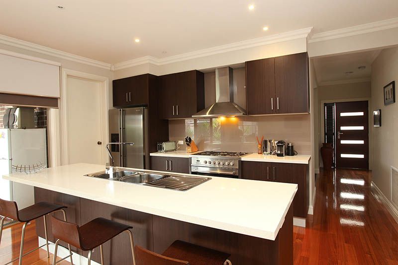 8 Rippon Lea Parade, MERNDA, VIC 3754