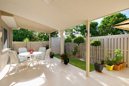 2 Grand Parade, KAWANA ISLAND QLD 4575