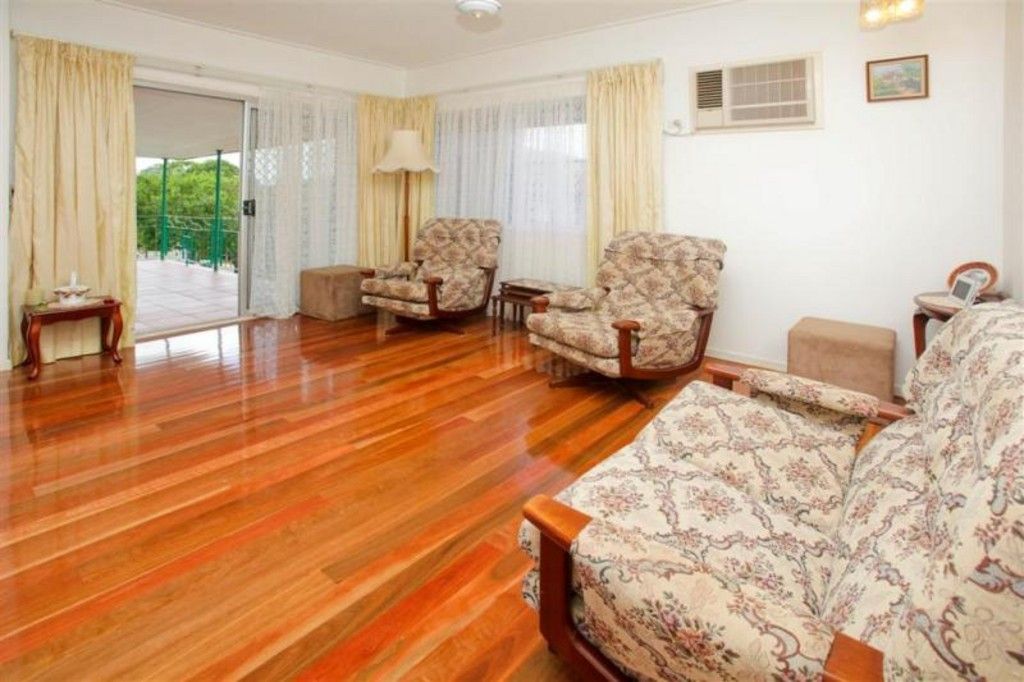 42 Gordon Parade, MOUNT GRAVATT EAST, QLD 4122