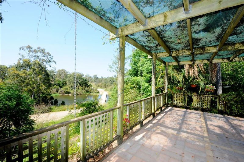 235 Pikes Crossing Road, BENARABY, QLD 4680