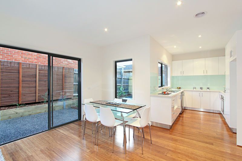 28 Fairland Avenue, OAKLEIGH EAST, VIC 3166