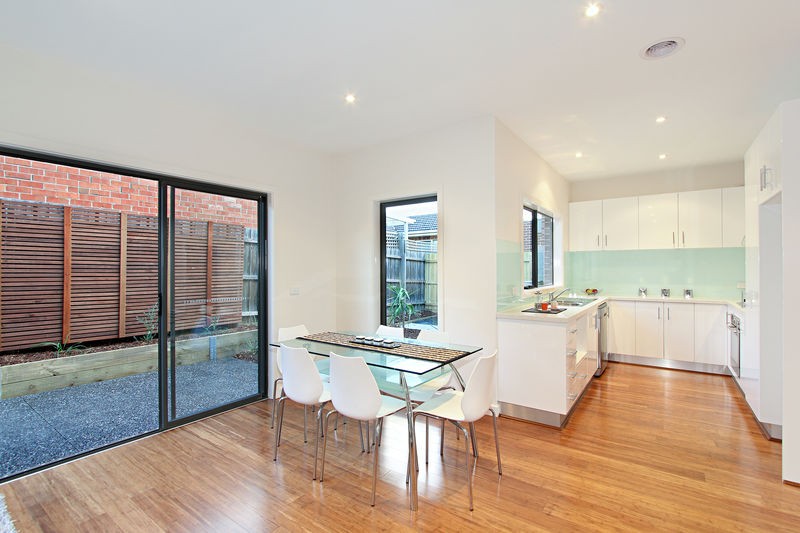 28 Fairland Avenue, OAKLEIGH EAST, VIC 3166