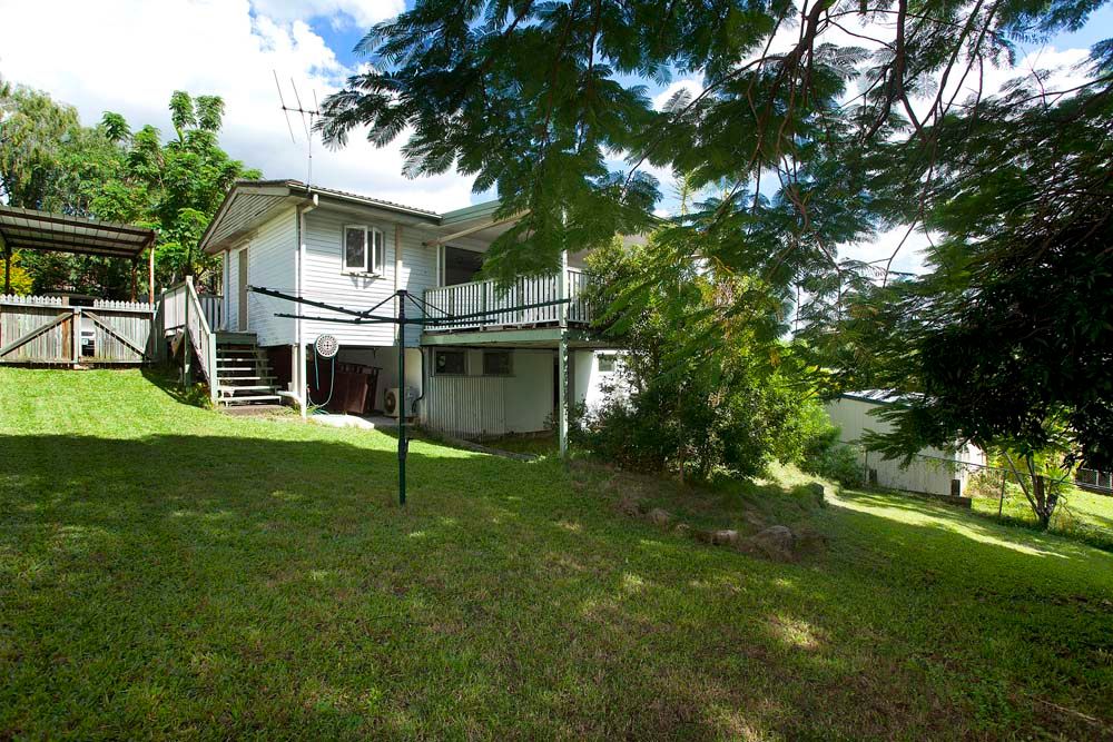 18 Allinga Street, MOUNT GRAVATT EAST, QLD 4122