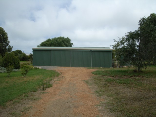 18 Sloper Vale, DONGARA, WA 6525
