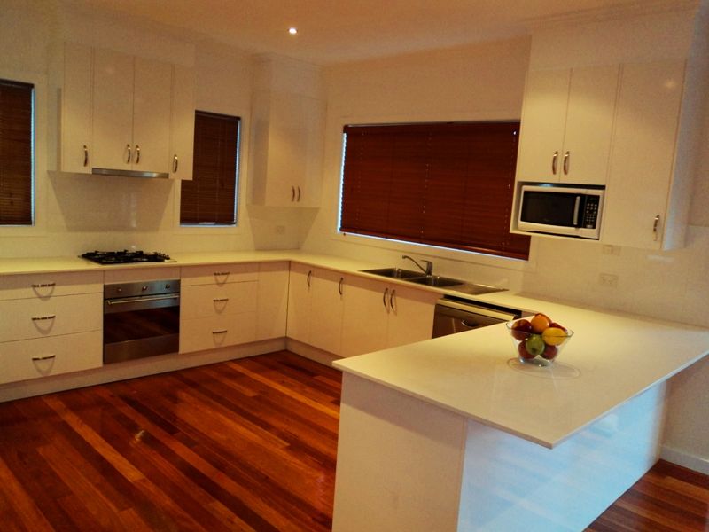 2 Scenic Place, BERKELEY NSW 2506