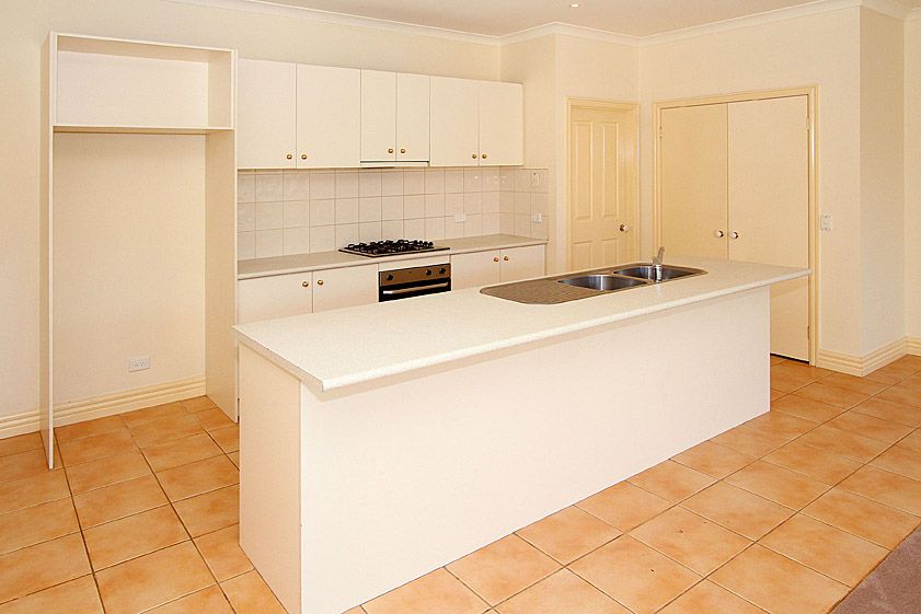 29 Grenville Terrace, ROXBURGH PARK, VIC 3064