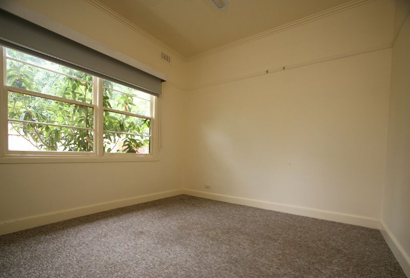 160 Frankston Dandenong Road, SEAFORD, VIC 3198