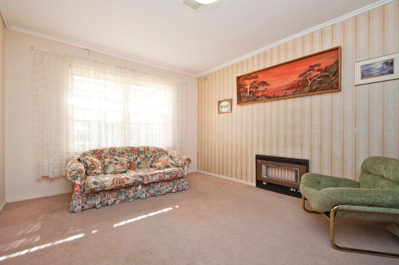 32 McLaughlan Avenue, WARRADALE, SA 5046