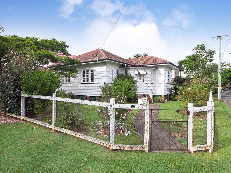 1 Bourne Street, CLAYFIELD, QLD 4011