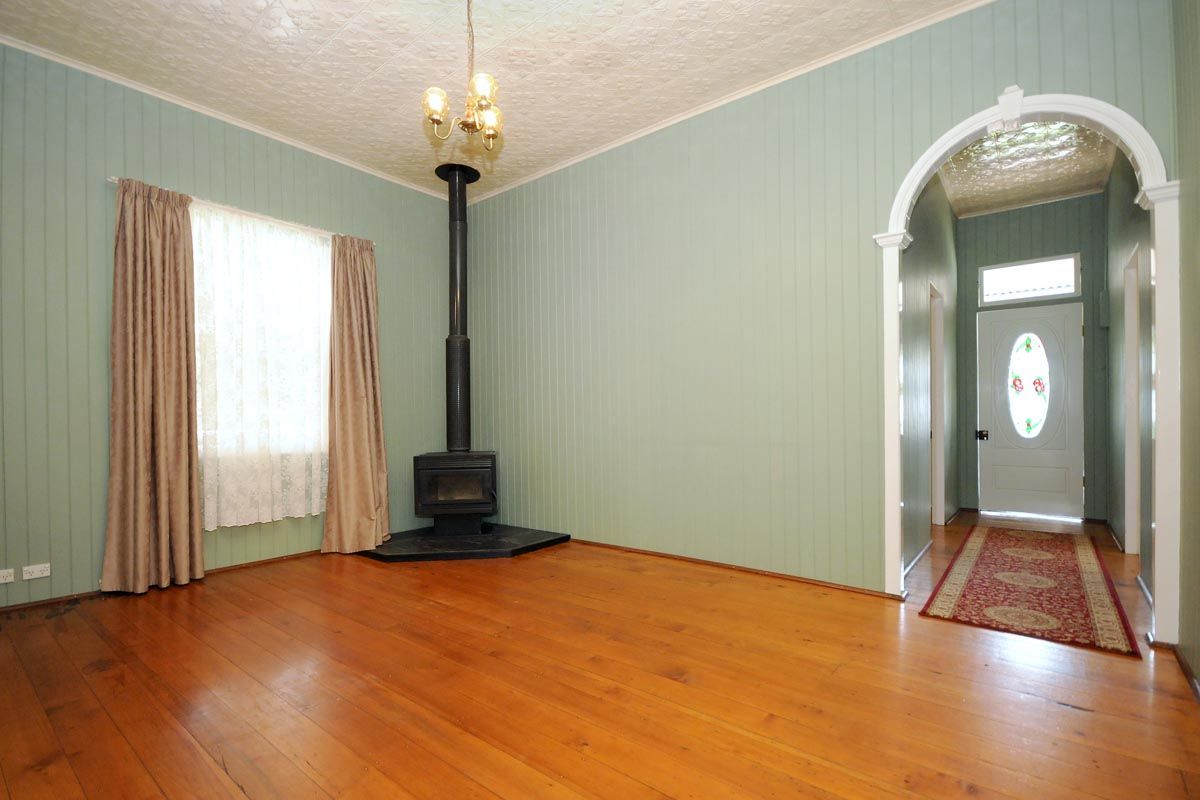 110 Jellicoe Street, NORTH TOOWOOMBA, QLD 4350