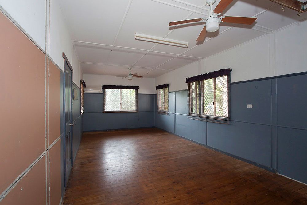 25 Dodd Street, NEWTOWN, QLD 4350
