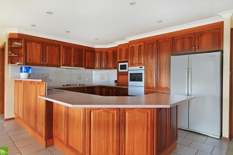 11 Tuross Street, ALBION PARK, NSW 2527