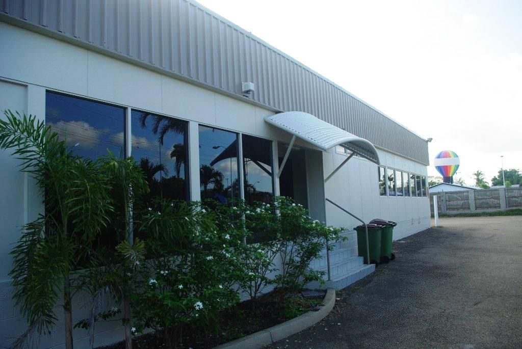 28 Bowen Road, HERMIT PARK, QLD 4812