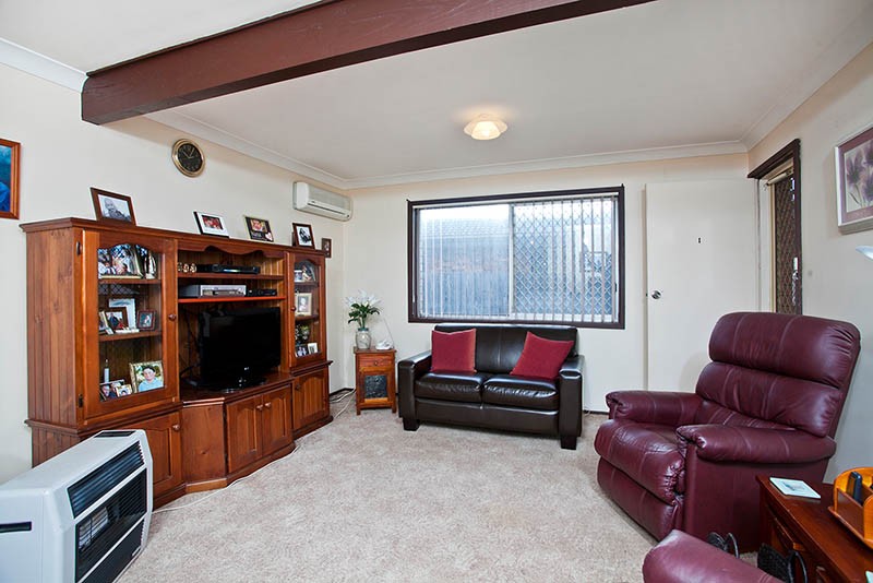 2/6 Lachlan Avenue, BARRACK HEIGHTS, NSW 2528