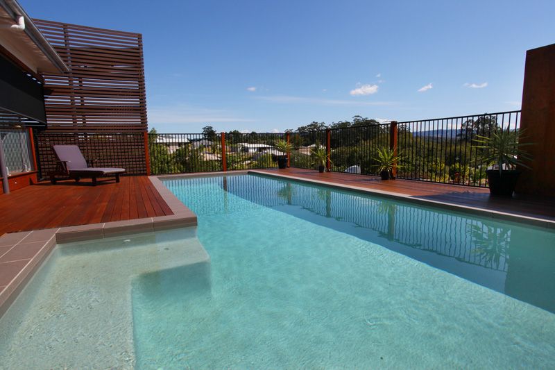 6 Oasis Court, WOOMBYE, QLD 4559
