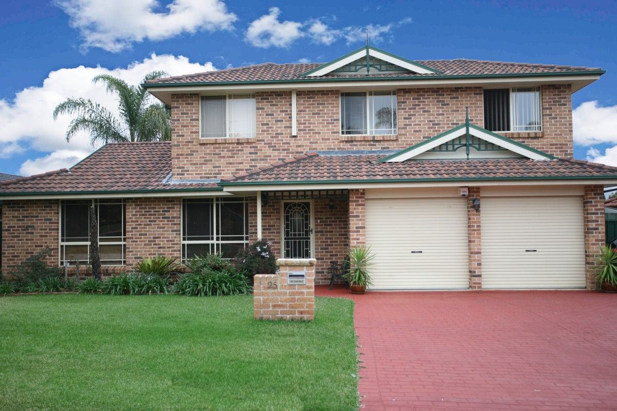 25 Fairywren Close, GLENMORE PARK NSW 2745