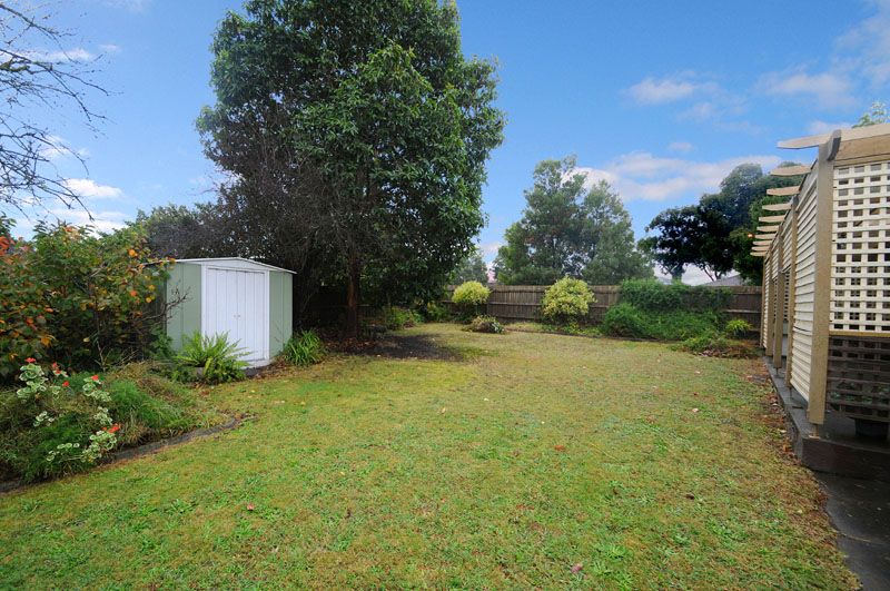 9 Yarana Street, FERNTREE GULLY, VIC 3156