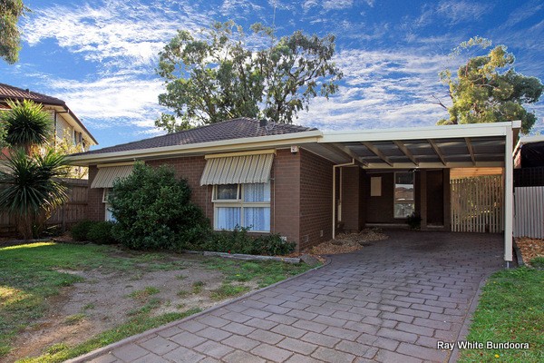 4 Britten Court, BUNDOORA, VIC 3083