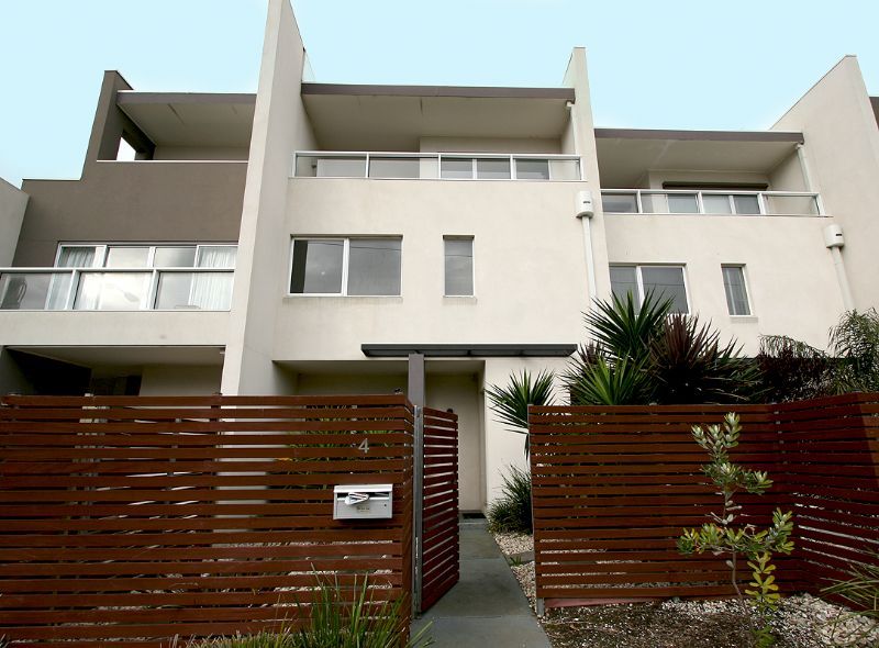4/107 Nepean Highway, SEAFORD, VIC 3198
