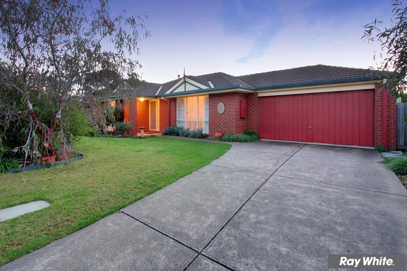68 Ellinbank Crescent, MORNINGTON VIC 3931