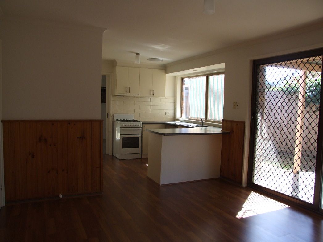 1 Pennyroyal Crescent, KURUNJANG, VIC 3337