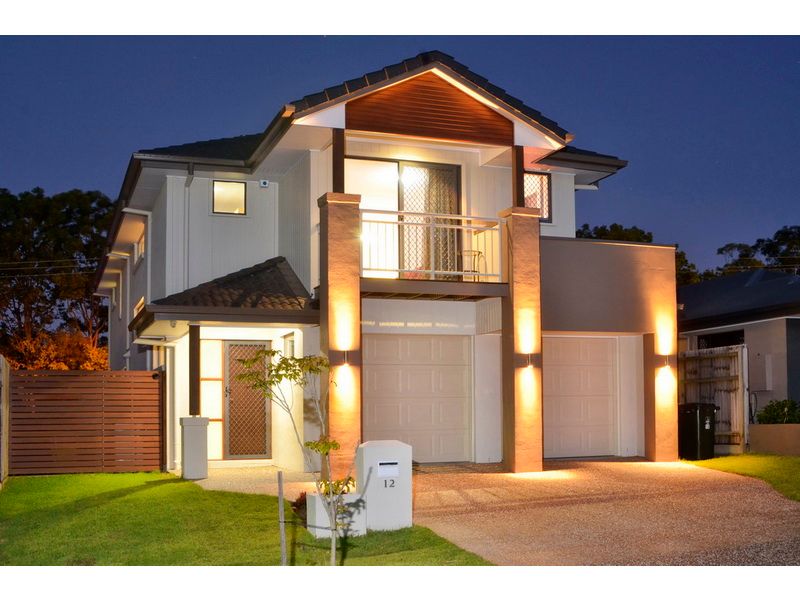 12 Saltburn Place, WAKERLEY QLD 4154