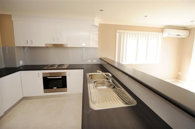8/25 Roberts Street, SOUTH GLADSTONE, QLD 4680