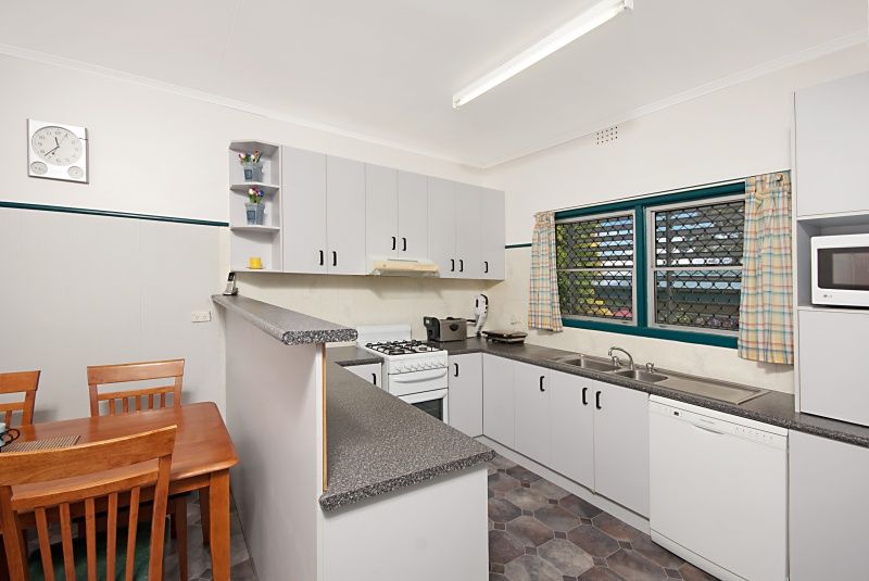 6 Fiford Avenue, GOONELLABAH, NSW 2480