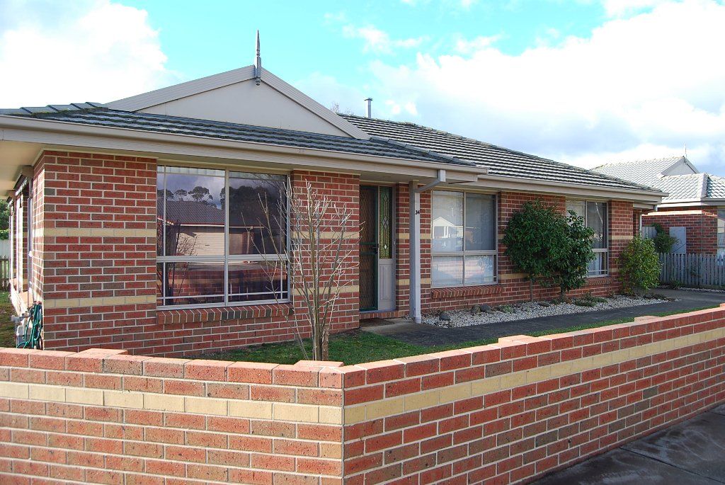 34 Lauderdale Avenue, ALFREDTON, VIC 3350