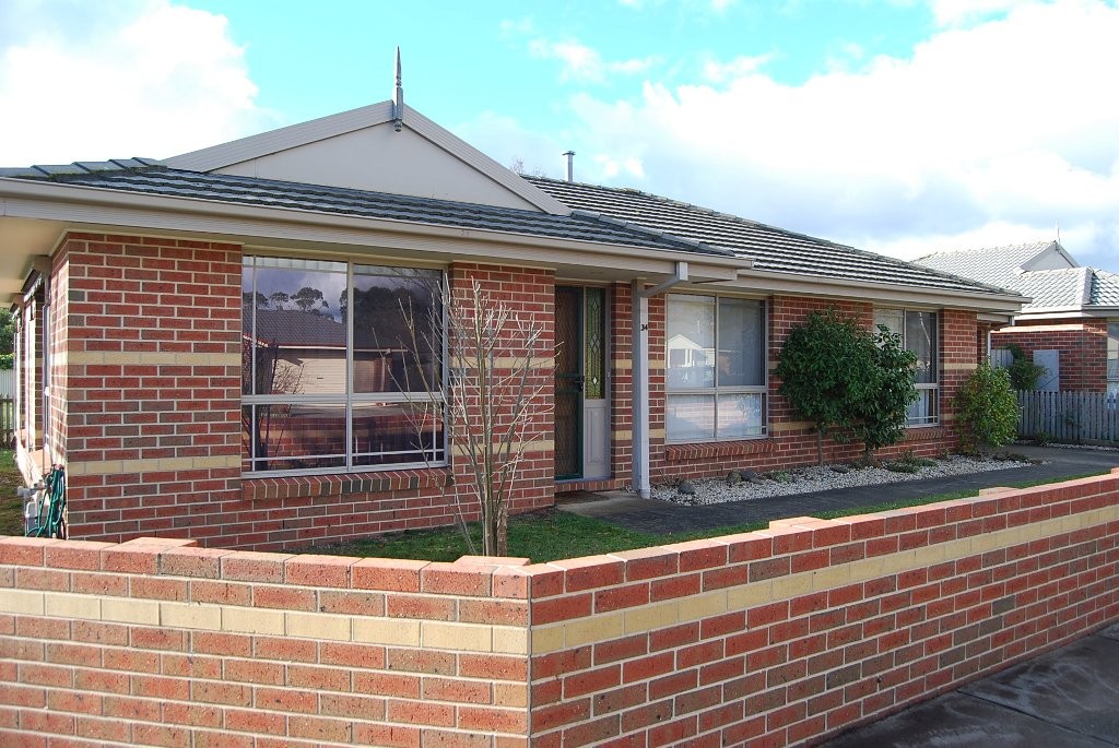 34 Lauderdale Avenue, ALFREDTON, VIC 3350