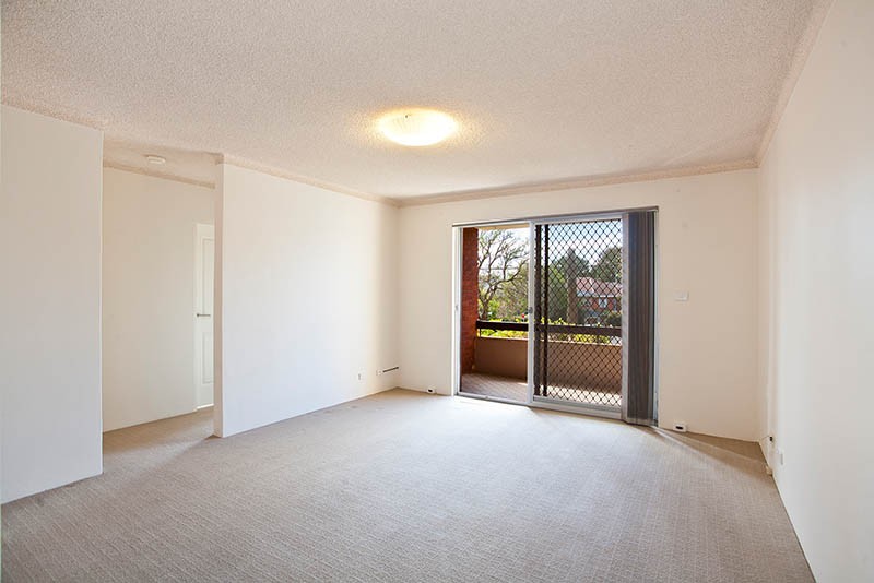 2/9 Apsley Street, PENSHURST, NSW 2222